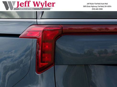 New 2026 Kia Carnival SX FWD image 12