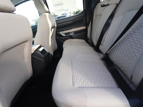 New 2025 Ford Ranger XLT w/ FX4 Off-Road Package image 10