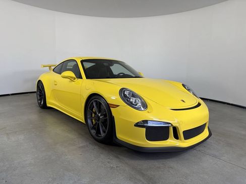 Certified 2015 Porsche 911 GT3 RWD image 9