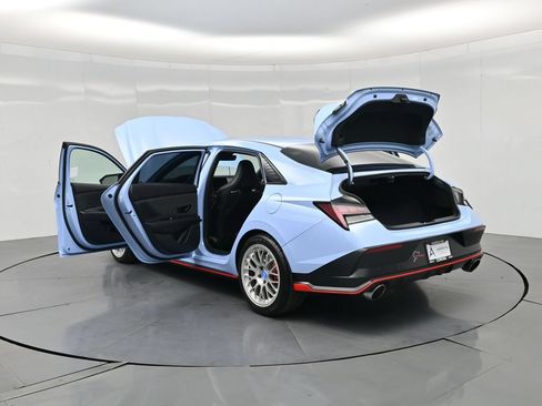 Used 2025 Hyundai Elantra N FWD image 37