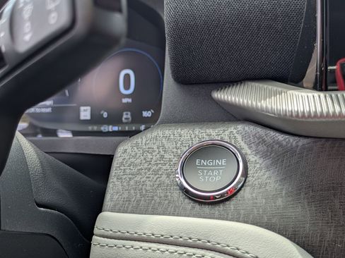 New 2026 Ford Explorer Platinum image 24