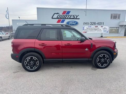 Used 2025 Ford Bronco Sport Outer Banks w/ Outer Banks Tech Package+ image 6