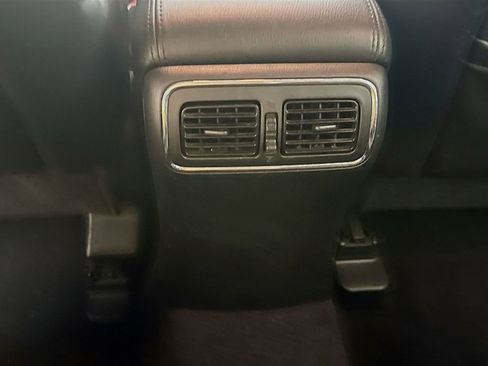 Used 2011 INFINITI EX35 Journey w/ Premium Pkg image 32