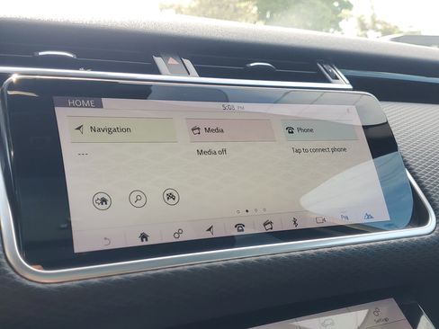 Used 2019 Land Rover Range Rover Velar S image 33