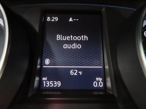 Used 2016 Volkswagen Golf R 4-Door image 11