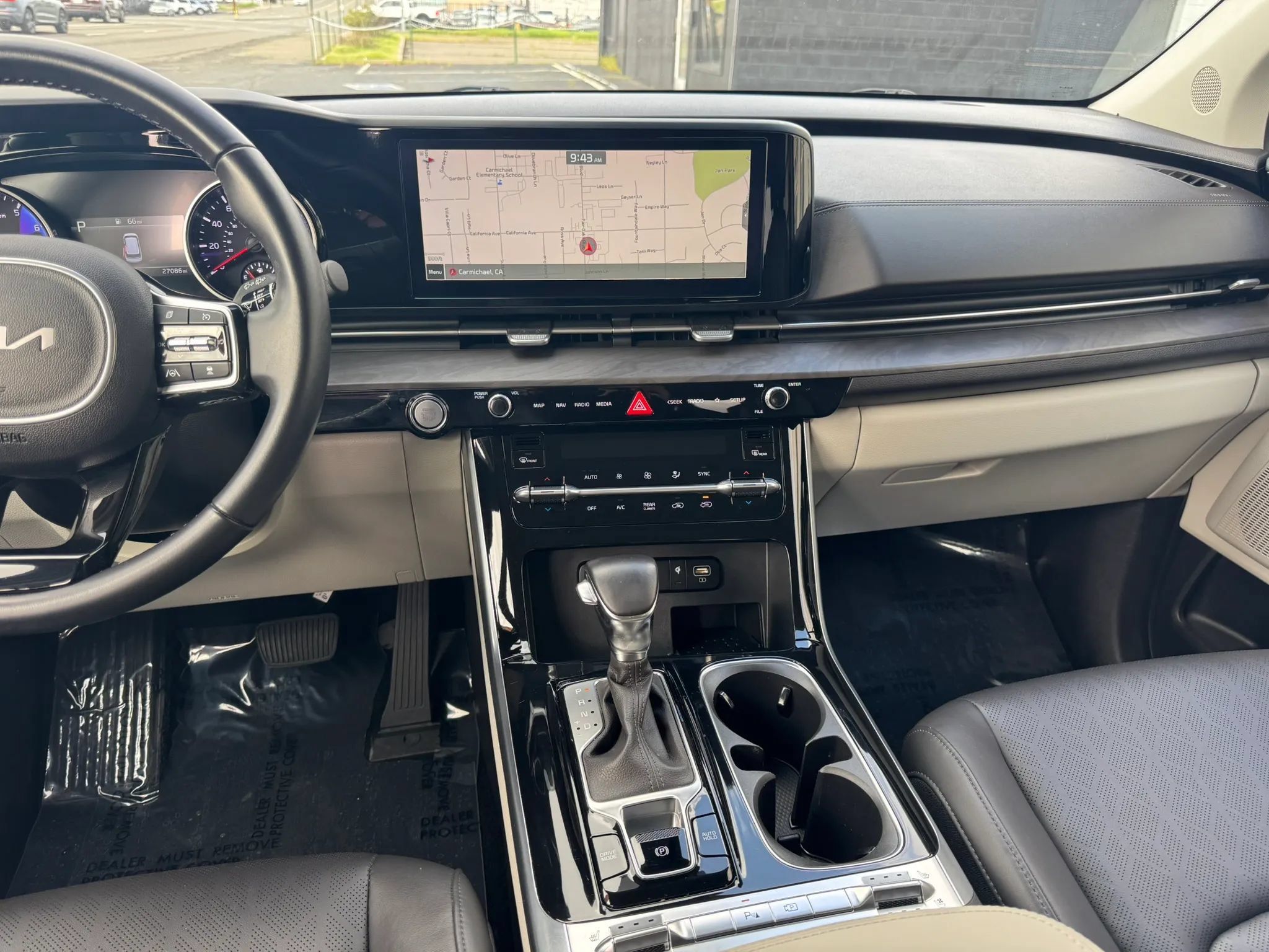 Used 2022 Kia Carnival SX FWD image 28