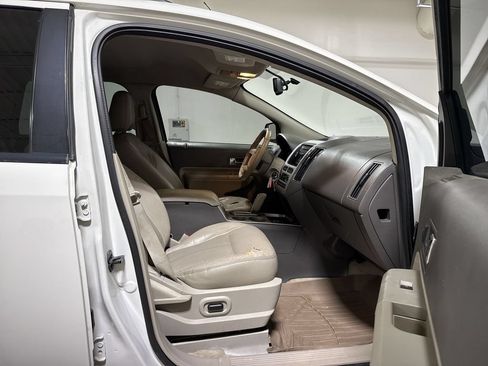 Used 2010 Ford Edge SEL FWD image 20