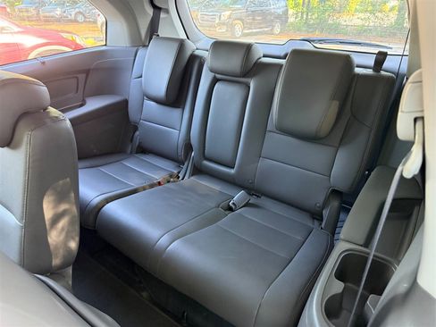 Used 2015 Honda Odyssey Touring image 15