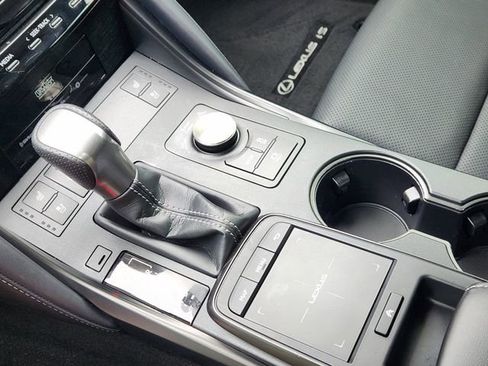 Used 2024 Lexus IS 350 F Sport RWD image 19