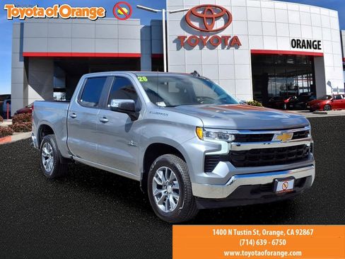 Used 2026 Chevrolet Silverado 1500 LT w/ Texas Edition Plus RWD image 1
