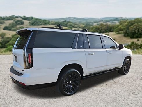 Certified 2023 Cadillac Escalade ESV Sport Platinum w/ LPO, ONYX Package AWD/4WD image 9