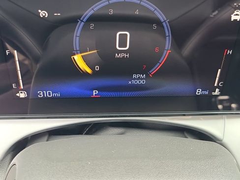 New 2026 Chevrolet Trax LT w/ Midnight Edition FWD image 21