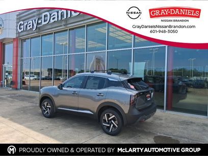 New 2026 Nissan Kicks SV w/ Cold Weather Package