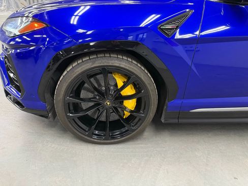 Used 2019 Lamborghini Urus image 35