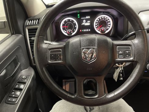 Used 2015 RAM 1500 Tradesman w/ Popular Equipment Group AWD/4WD image 29