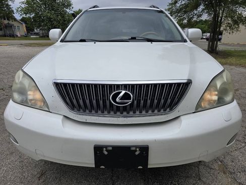 Used 2005 Lexus RX 330 FWD image 2