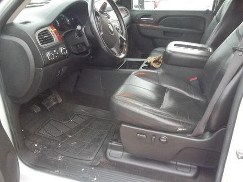 Used 2011 Chevrolet Silverado 3500 LTZ w/ LTZ Plus Package image 6