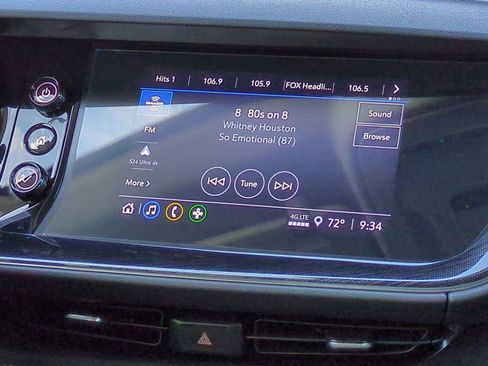 Used 2023 Buick Envision Preferred image 17