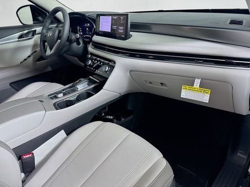 New 2026 INFINITI QX60 Luxe w/ Cargo Package image 39