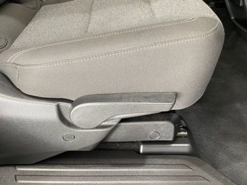 Used 2025 GMC Acadia Elevation image 26