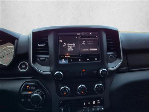 Used 2022 RAM 1500 Big Horn AWD/4WD image 12