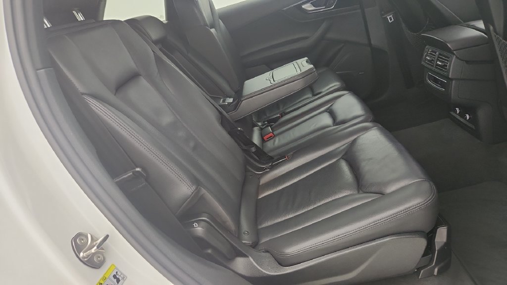 Used 2018 Audi Q7 3.0T Premium Plus w/ Premium Plus Package AWD/4WD image 54