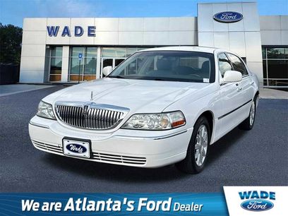 Used 2009 Lincoln Town Car Signature Limited