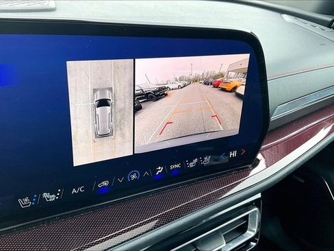 Certified 2024 Chevrolet Traverse RS w/ LPO, Floor Liner Package image 27