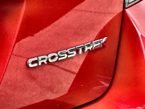 Used 2021 Subaru Crosstrek 2.5i Limited w/ Moonroof Package 2 AWD/4WD image 14