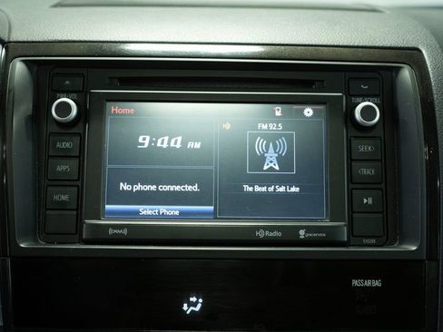 Used 2018 Toyota Sequoia SR5 image 27