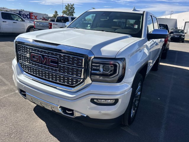 Used 2018 GMC Sierra 1500 Denali w/ Denali Ultimate Package AWD/4WD image 1