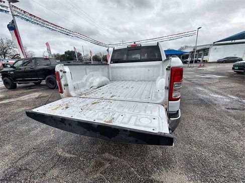 Used 2023 RAM 1500 Big Horn AWD/4WD image 25