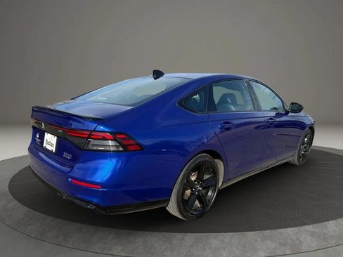 Used 2024 Honda Accord Sport image 6