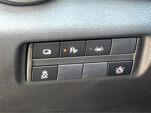 New 2025 Nissan Versa S w/ Trunk Package image 20