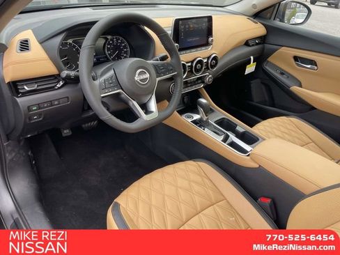 New 2025 Nissan Sentra SV w/ SV Premium Package image 9