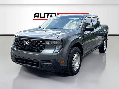 Used 2025 Ford Maverick XL FWD image 3