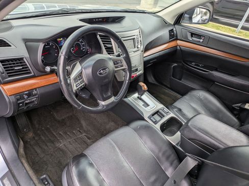 Used 2014 Subaru Outback 2.5i Limited w/ Moonroof Package image 16