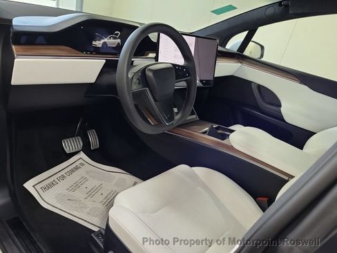 Used 2026 Tesla Model X AWD/4WD image 2