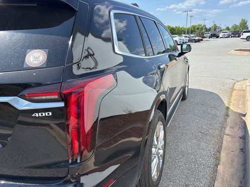 Used 2021 Cadillac XT6 Premium Luxury w/ Platinum Package AWD/4WD image 4