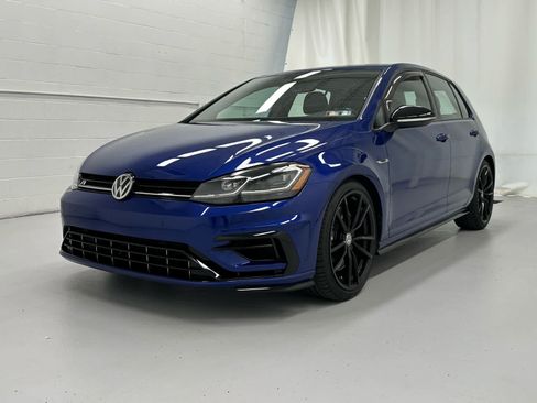 Used 2019 Volkswagen Golf R 4-Door AWD/4WD image 4
