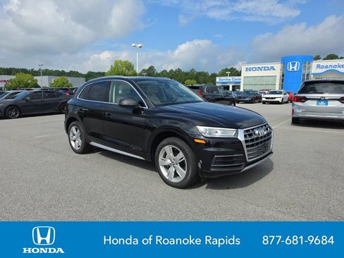 Used 2019 Audi Q5 2.0T Premium w/ Convenience Package AWD/4WD image 7