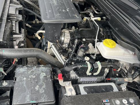 Used 2025 RAM 1500 Tradesman image 11