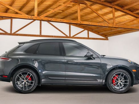 Used 2022 Porsche Macan S AWD/4WD image 6