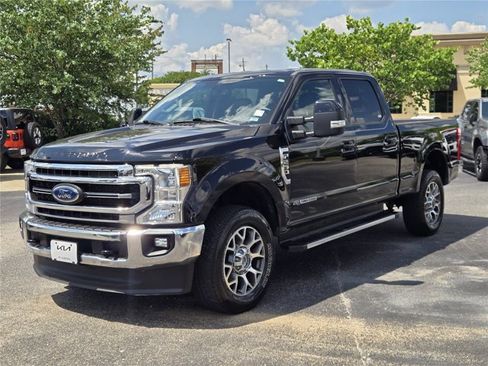 Used 2021 Ford F250 Lariat w/ Lariat Value Package AWD/4WD image 3