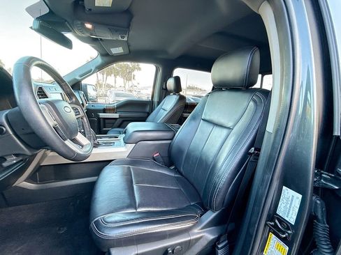 Used 2019 Ford F150 Lariat w/ Trailer Tow Package image 23