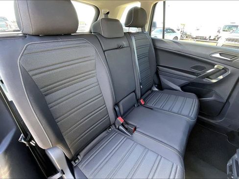 Used 2024 Volkswagen Tiguan S FWD image 21