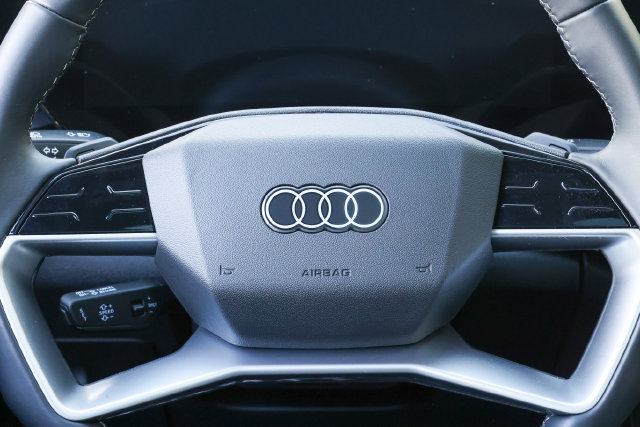 Certified 2025 Audi Q5 Premium Plus AWD/4WD image 10
