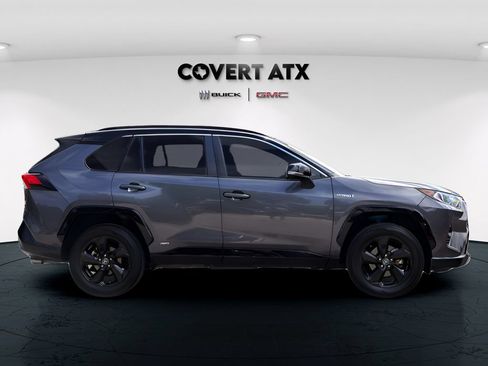 Used 2021 Toyota RAV4 XSE AWD/4WD image 8