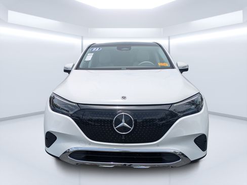 Certified 2023 Mercedes-Benz EQE 350+ SUV image 8