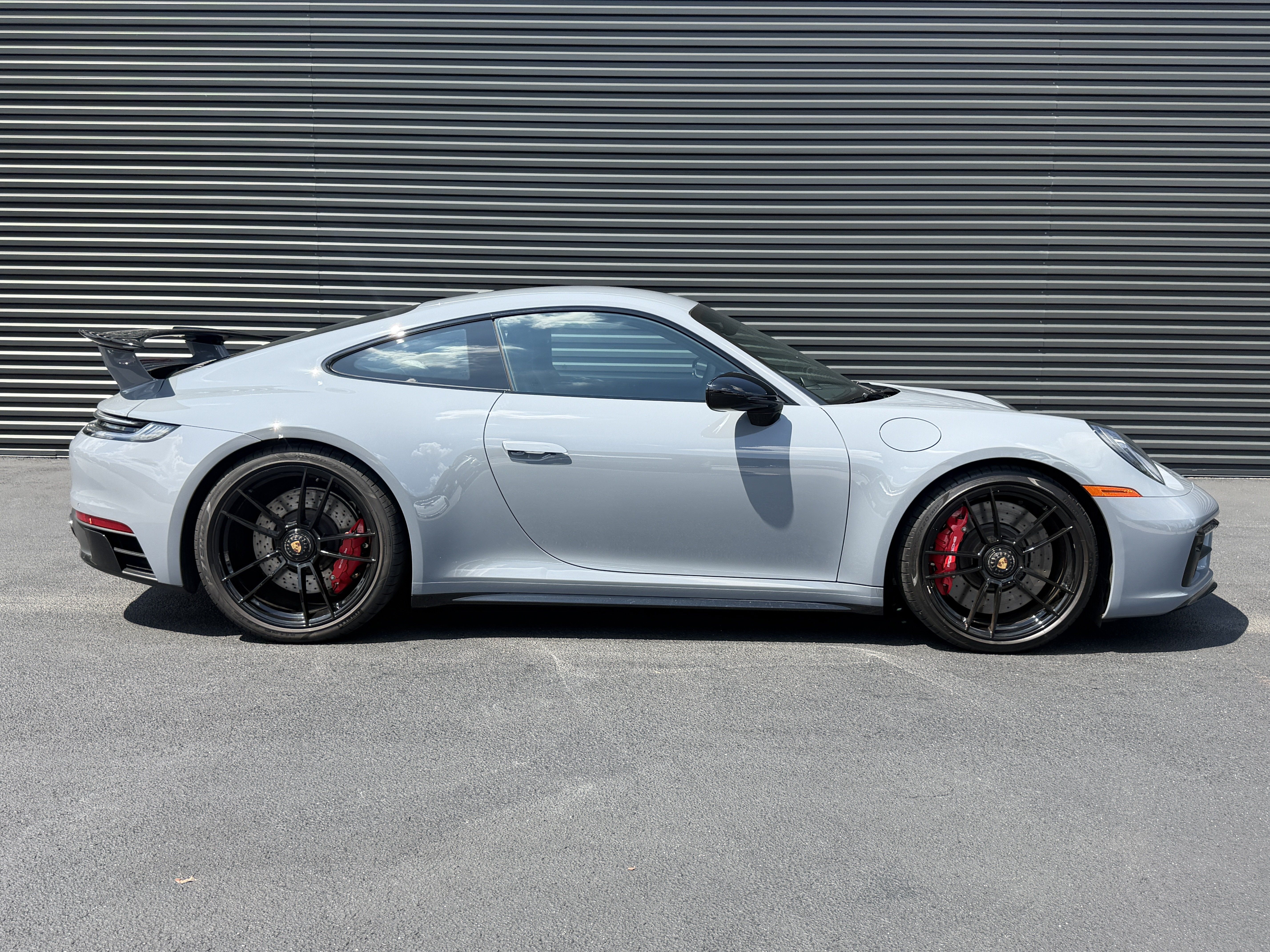 Certified 2024 Porsche 911 Carrera GTS RWD image 8